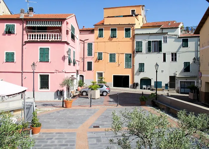 Garden By Interhome Lägenhet Civezza