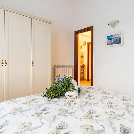 Apartment Garden By Interhome