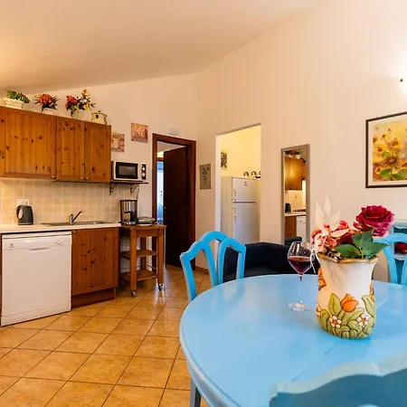 Apartamento Garden By Interhome *