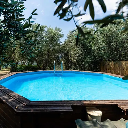 شقة Garden By Interhome