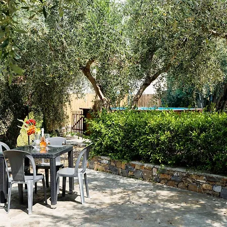Garden By Interhome Apartamento Civezza