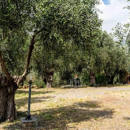 Garden By Interhome * Civezza